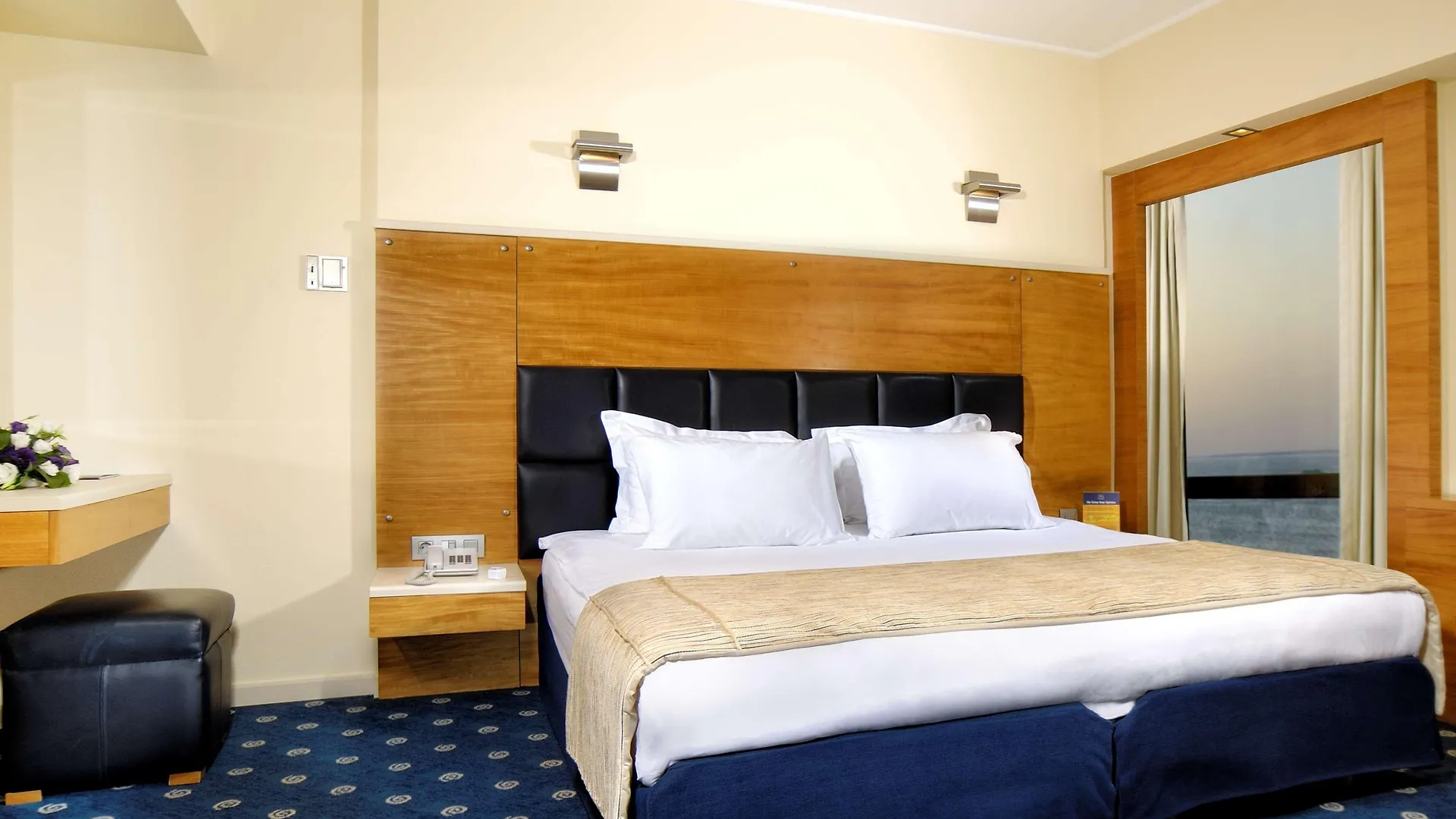 Best Western Plus Hotel Konak Izmir