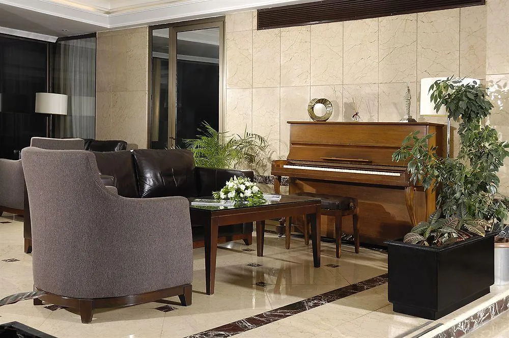 Best Western Plus Hotel Konak Esmirna